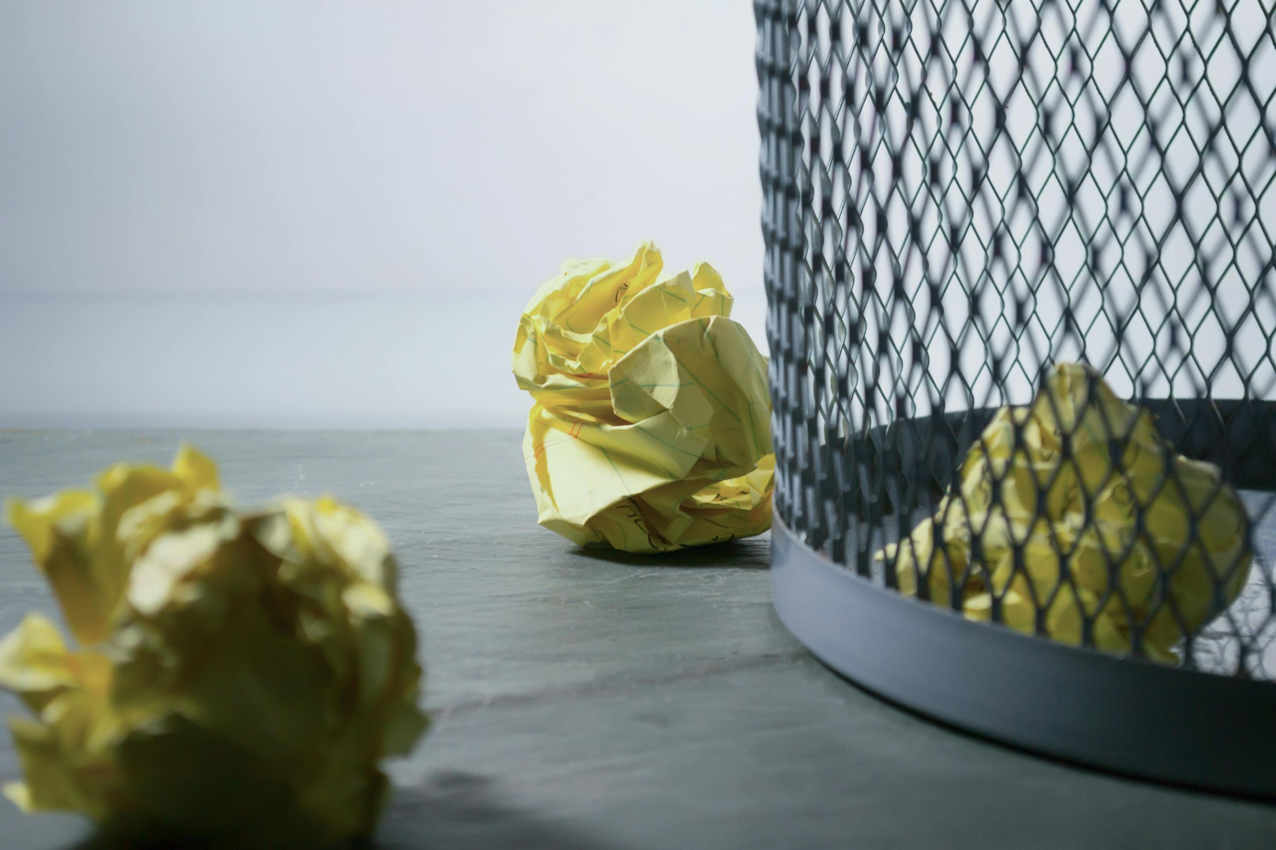 Crumbled paper pexels-steve-850216